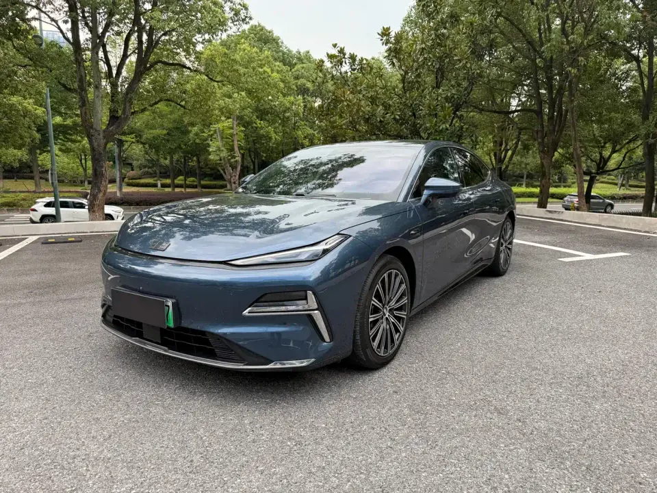 Geely Galaxy Galaxy Xingyao 8 130km EM-i Premium Edition 2025