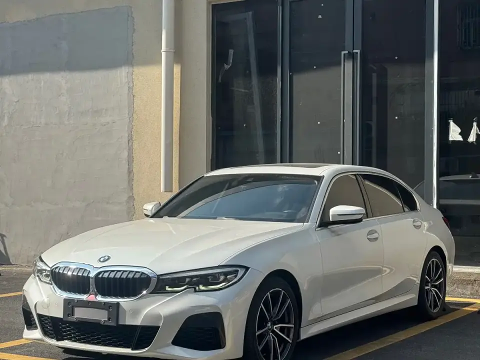 BMW 3 Series 325Li M Sport Package 2021
