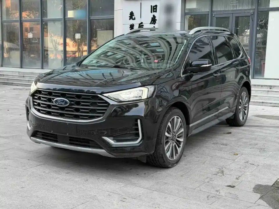 Ford Edge PLUS EcoBoost 245 FWD Luxury Sharp 7-seater 2021