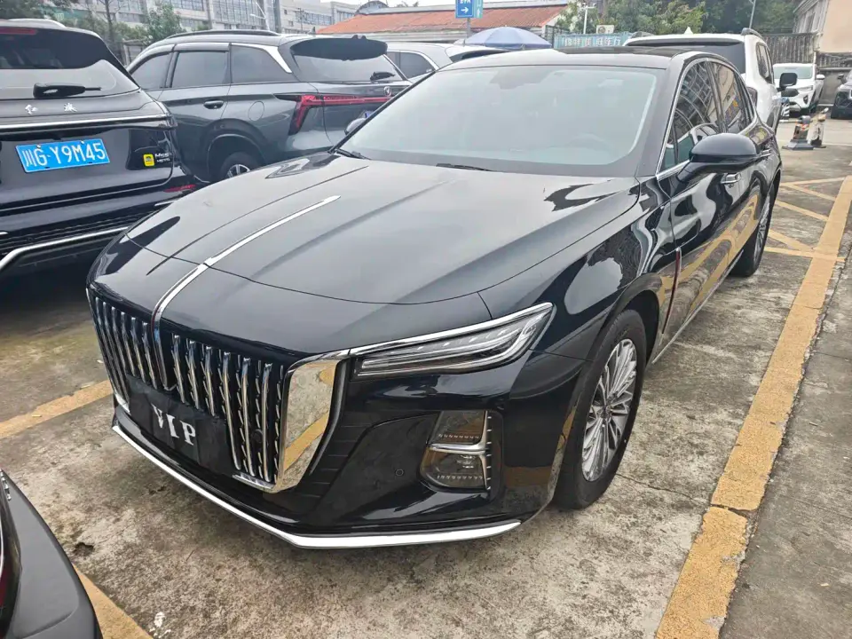 Hongqi H5 1.5T DCT Smart Connect Flag Joy Edition 2024