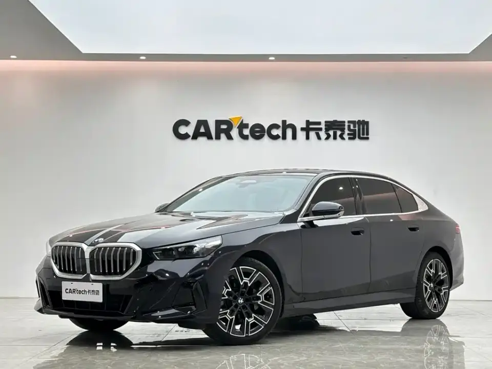 BMW 5 Series 530Li Exclusive M Sport Package 2026