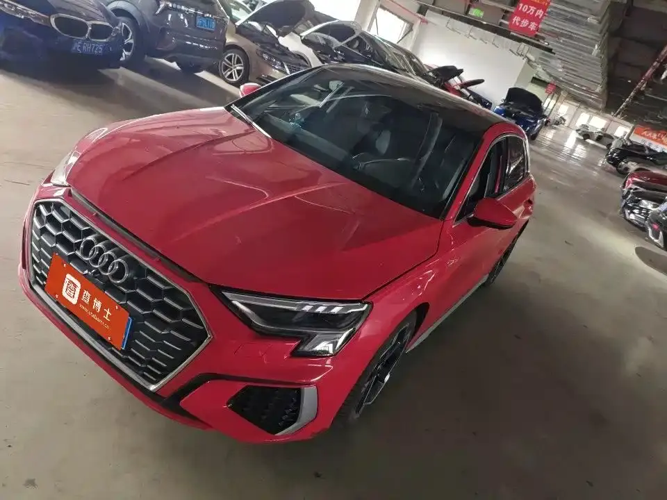Audi A3 Facelift Sportback 35 TFSI Luxury Sport 2023