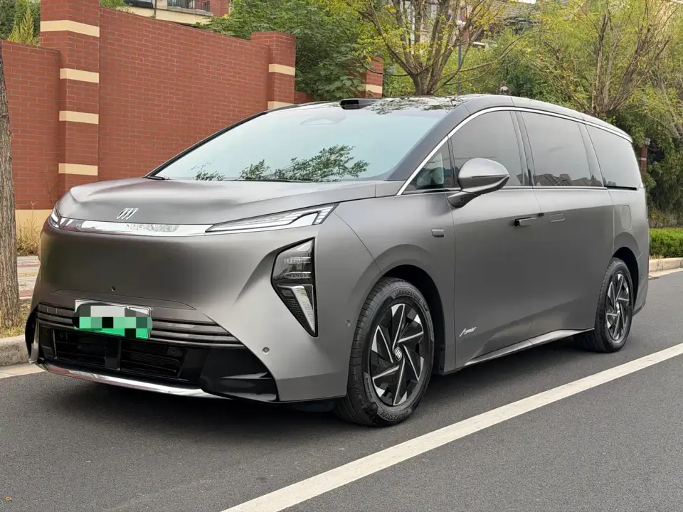 Buick Zhijing Shijia Model PHEV Base Version 2026
