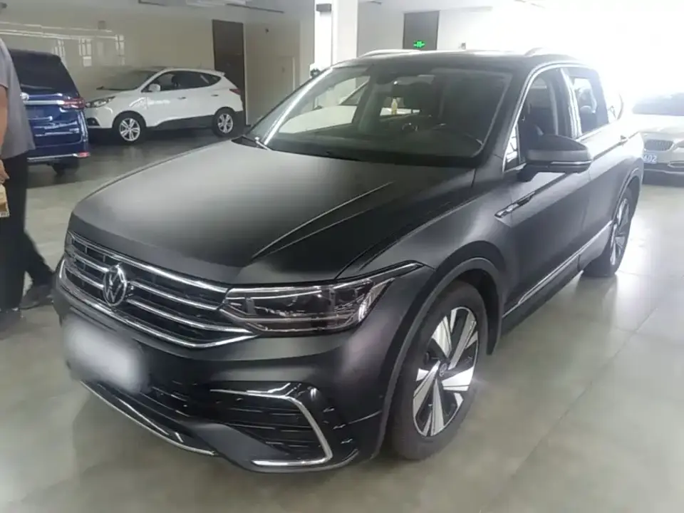Volkswagen Tiguan L Facelift 330TSI Auto FWD R-Line Premium 2023