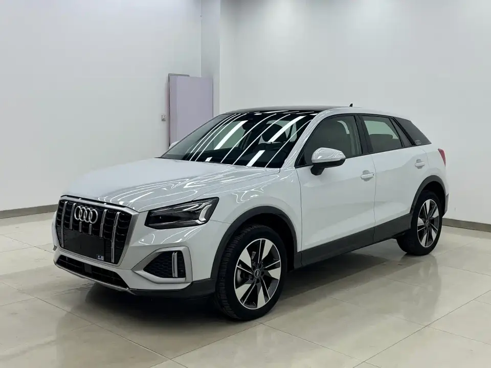 Audi Q2L 35 TFSI Fashion Elegance 2022