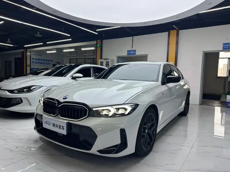 BMW 3 Series 330i M Sport Night Edition 2025