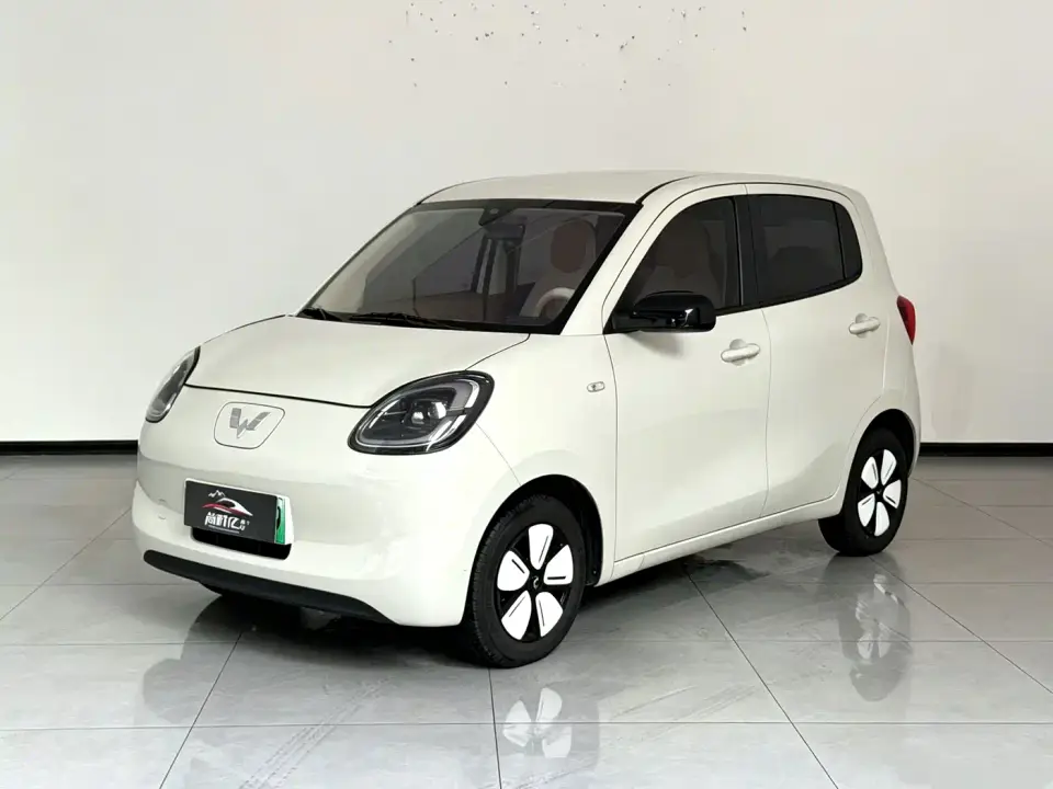 Wuling Motors Hongguang MINIEV 4-Door Advanced 2025