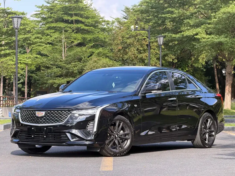 Cadillac CT4 28T Luxury Model 2023