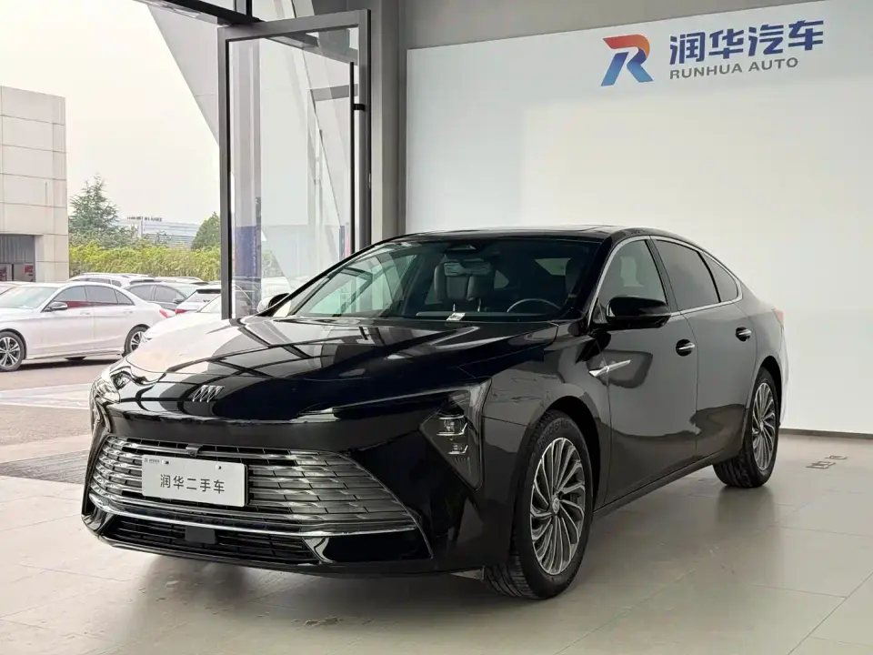 Buick LaCrosse 28T Premium Edition 2024