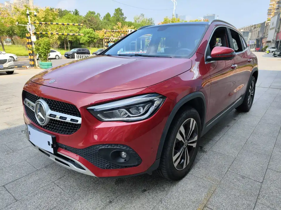 Mercedes-Benz GLA-Class GLA 200 2021