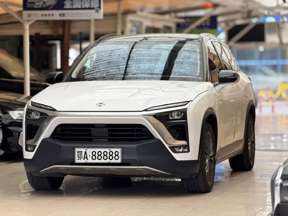 NIO ES8 425KM Base Edition 7-Seater 2019