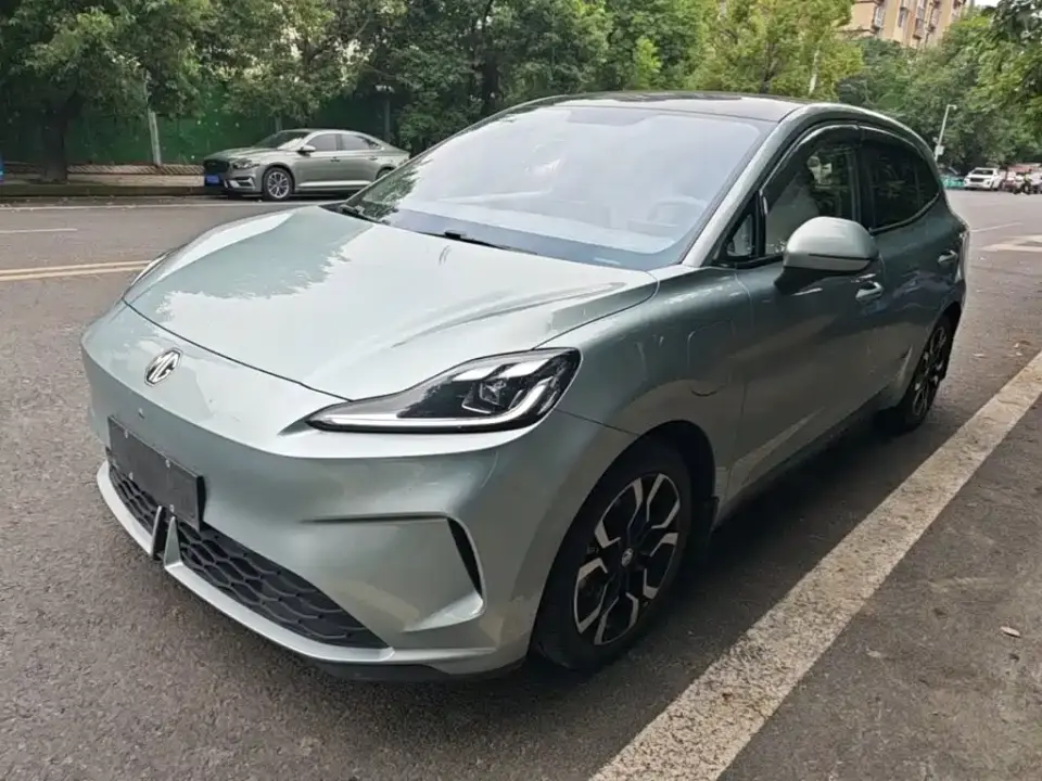 MG MG4 EV Base Model 2025