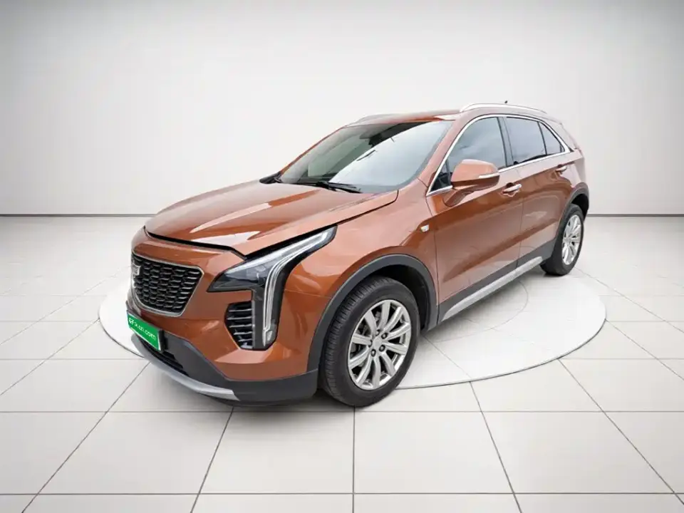 Cadillac XT4 28T FWD Leading Edition 2019