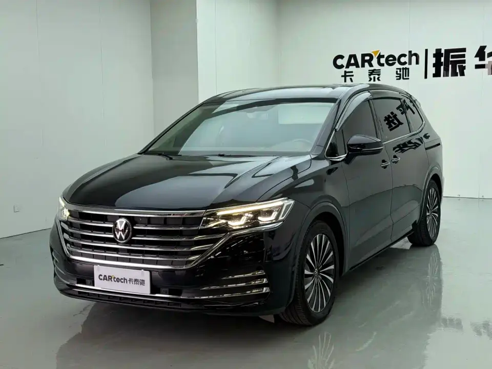 Volkswagen Viloran 380TSI Premium 2022