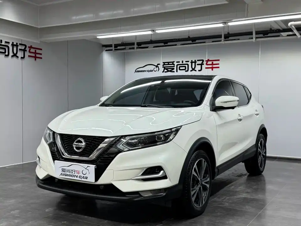 Nissan Qashqai 2.0L CVT Luxury Version 2021