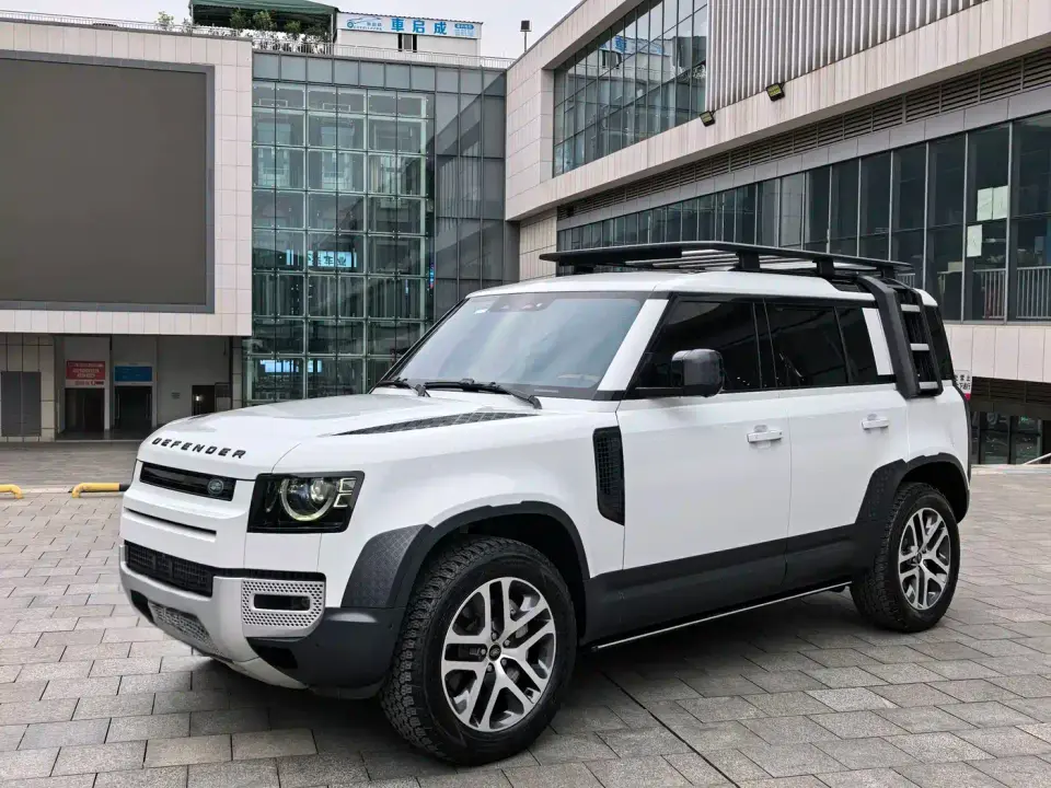 Land Rover Defender 110 3.0T P400 Dark Special Edition 2024