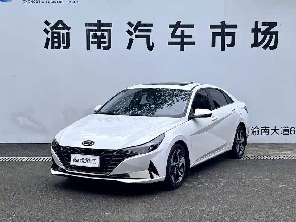 Hyundai Elantra Model 1.5L CVT LUX Premium Edition 2023