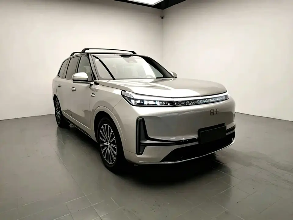 Geely Galaxy Galaxy M9 Model 230km 2WD Explorer+ Edition 2025