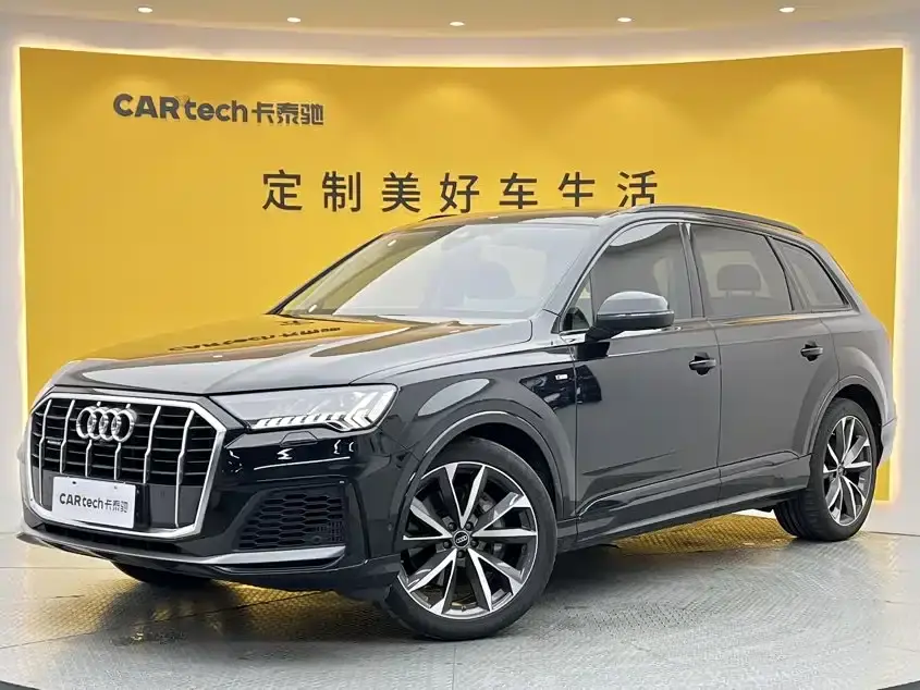 Audi Q7 55 TFSI quattro S line Sport 2024