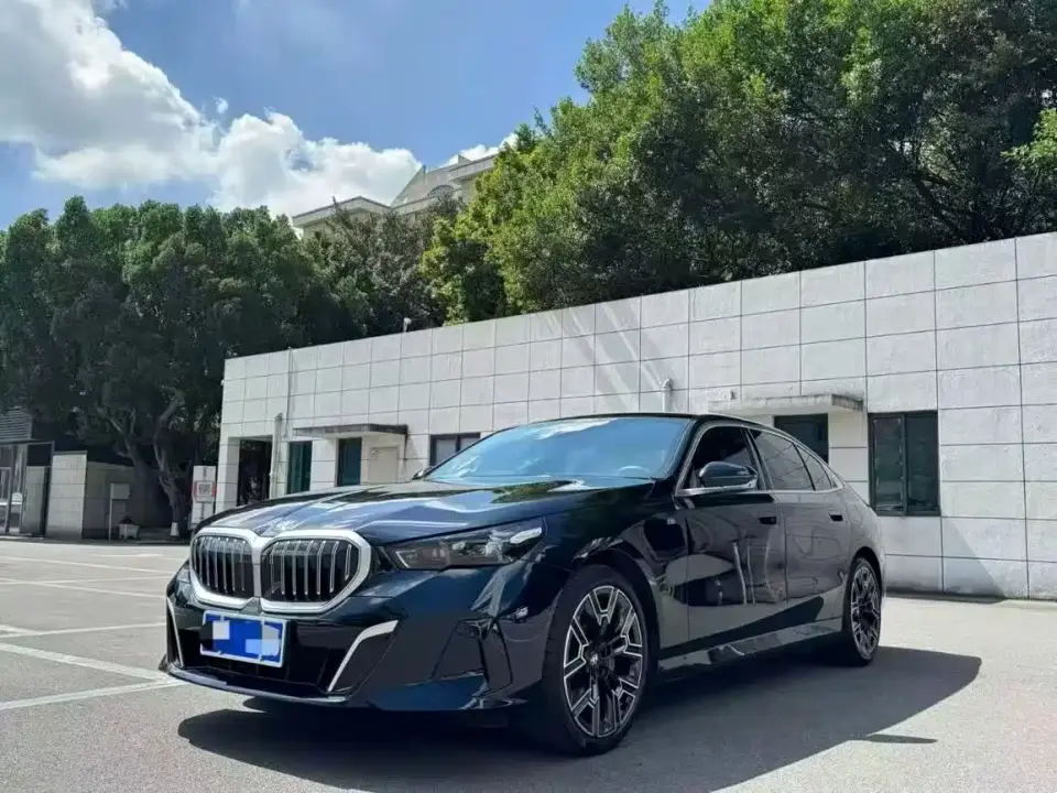 BMW 5 Series 530Li Premium M Sport Package 2024