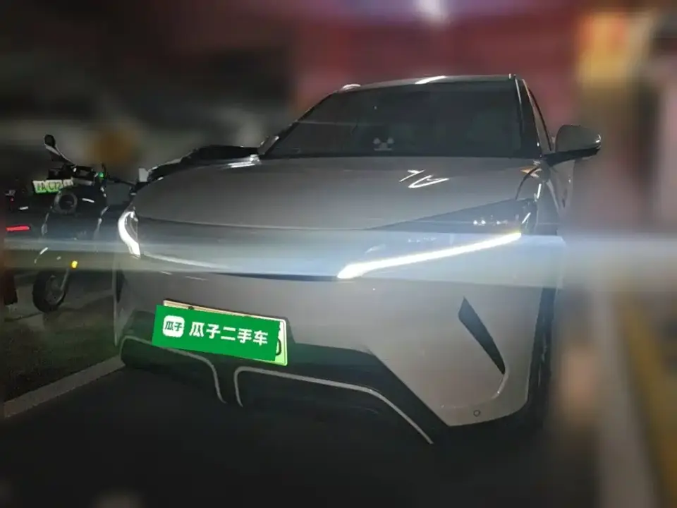 BYD Yuan UP 401KM Surpass Edition 2024