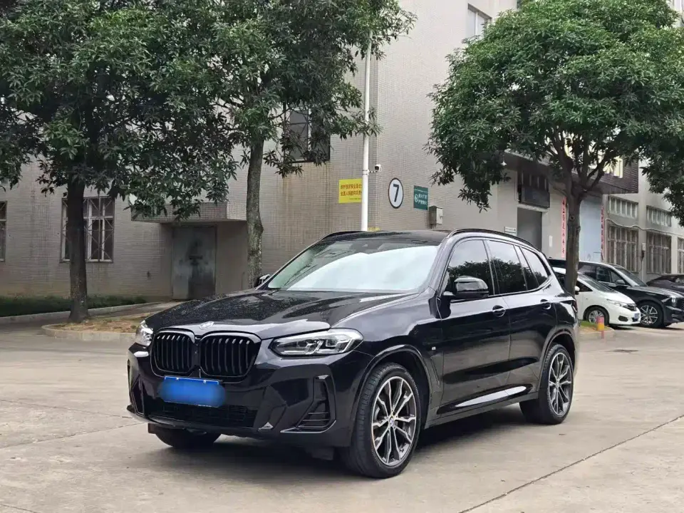 BMW X3 xDrive30i Leading M Night Package 2023