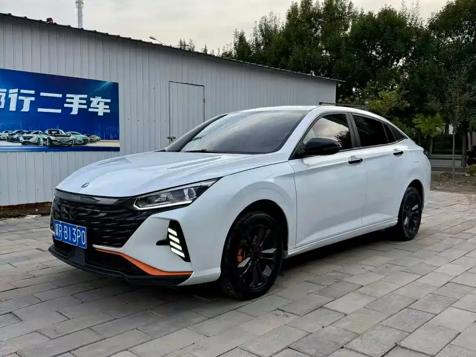 Dongfeng Aeolus Yixuan 1.5L Automatic Glory Edition 2023