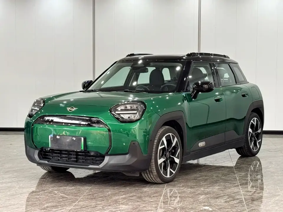 Mini Electric MINI ACEMAN E Classic 2025