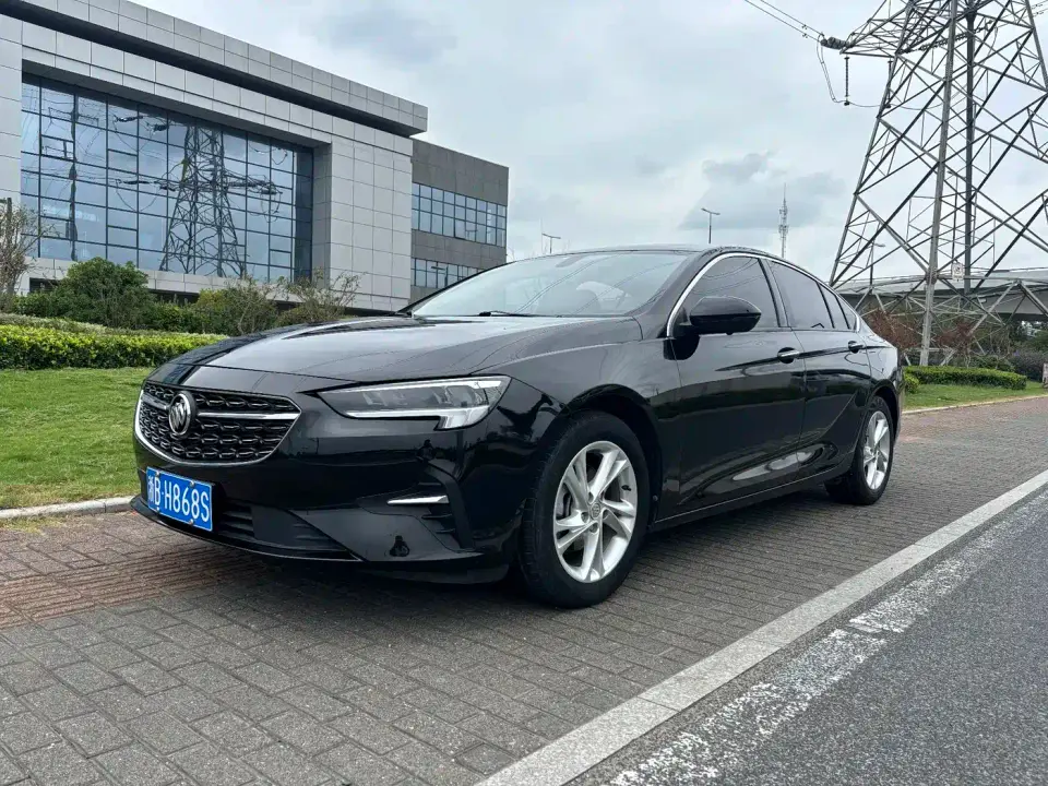 Buick Regal 552T Luxury 2021