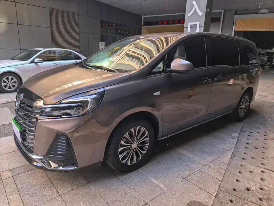 Buick GL8 Model Land Business Class Comfort 2023