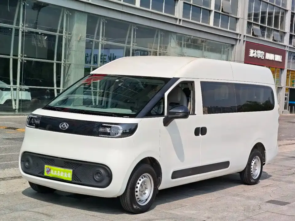 SAIC Maxus Dana V1 V1+ Long Wheelbase High Roof Multi-Purpose Version (62kWh) 2025