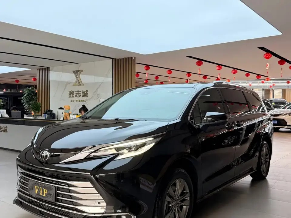 Toyota Sienna 2026