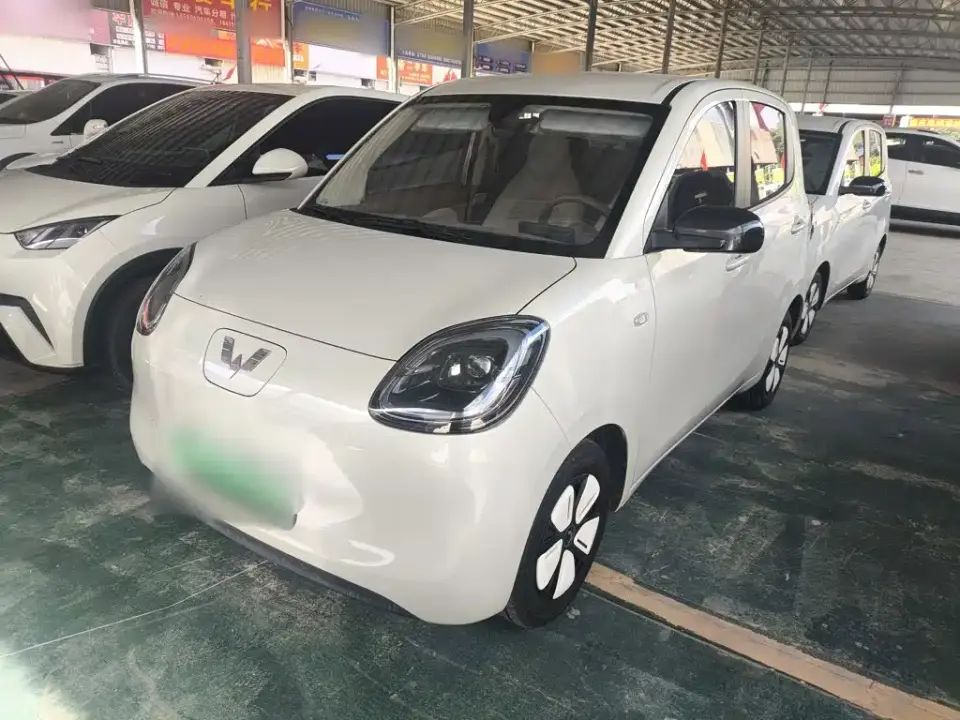Wuling Motors Hongguang MINIEV 4-Door Premium Edition 2026