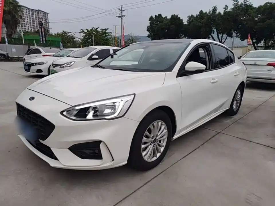 Ford Focus Sedan EcoBoost 180 Automatic Sharp Trend Type 2020