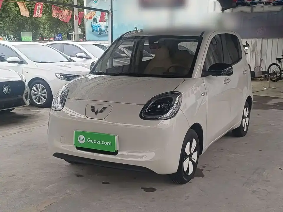 Wuling Motors Hongguang MINIEV 4-Door Advanced 2025