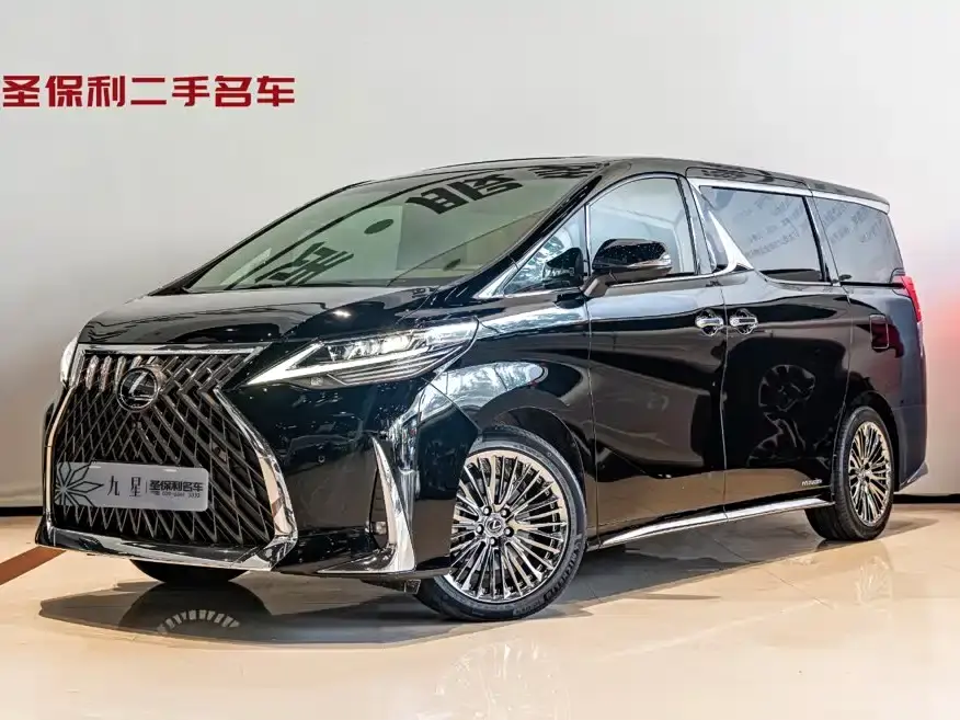 Lexus LM 300h Seven-Seater Elegance Edition 2022
