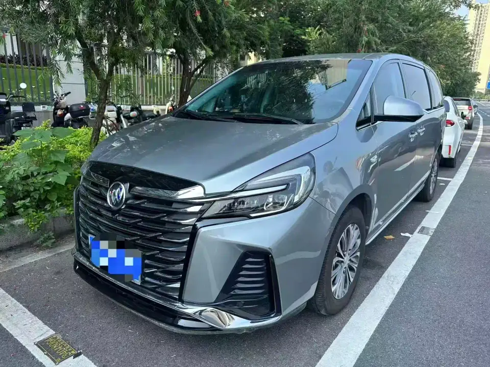 Buick GL8 Land Business Class 652T Luxury 2023