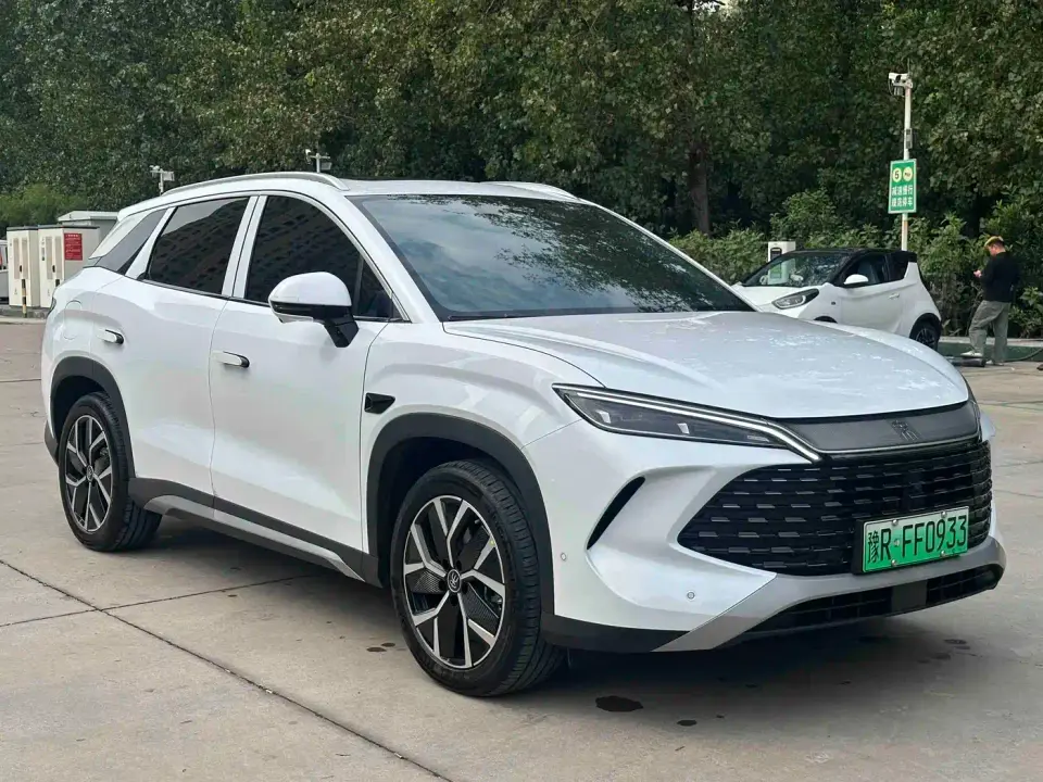 BYD Song L DM-i Smart Drive 160km Premium 2025