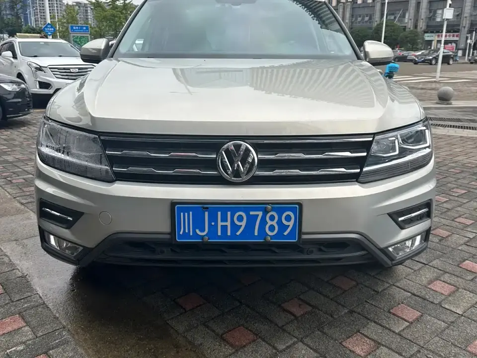 Volkswagen Tiguan L Facelift 330TSI Auto 2WD Smart Luxury China VI 2020