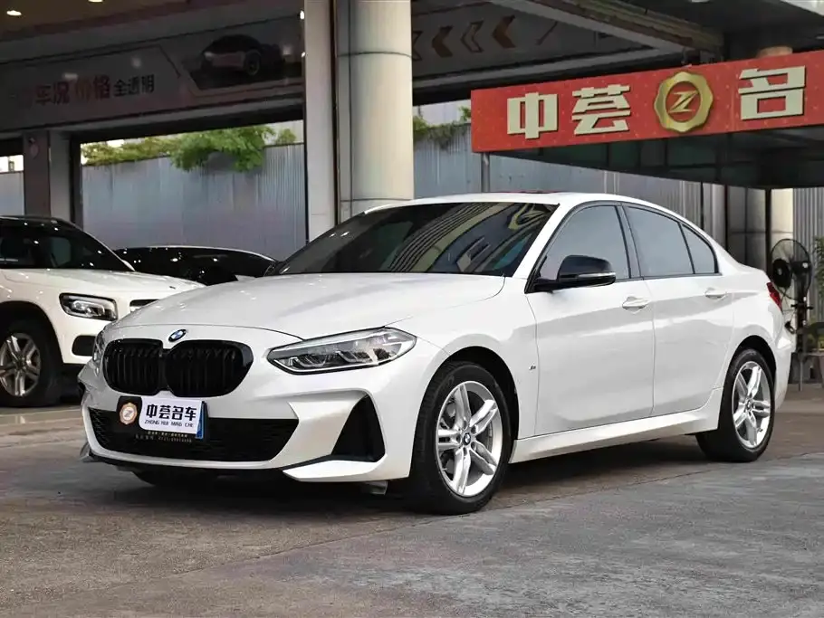BMW 1 Series Facelift 120i M Sport Shadow Edition 2022