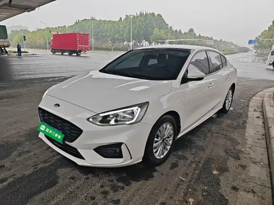 Ford Focus Sedan EcoBoost 180 Automatic Sharp Trend Type 2020