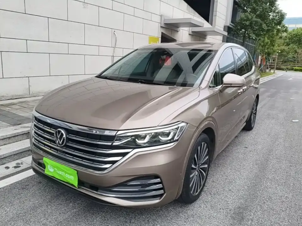 Volkswagen Viloran 380TSI Premium 2021
