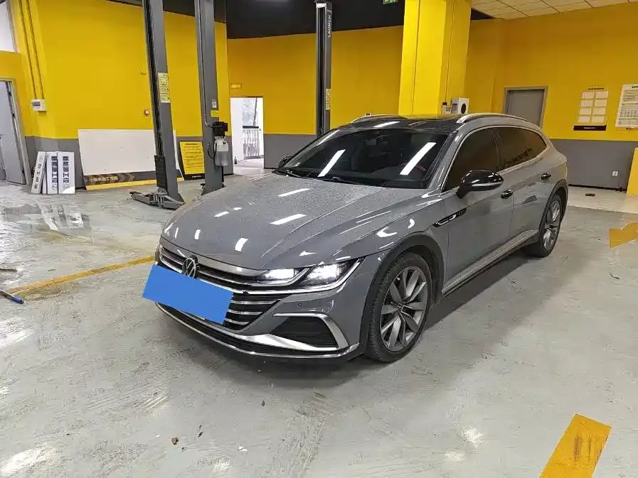 Volkswagen FAW-Volkswagen CC Shooting Brake 380TSI Hunter Edition 2023