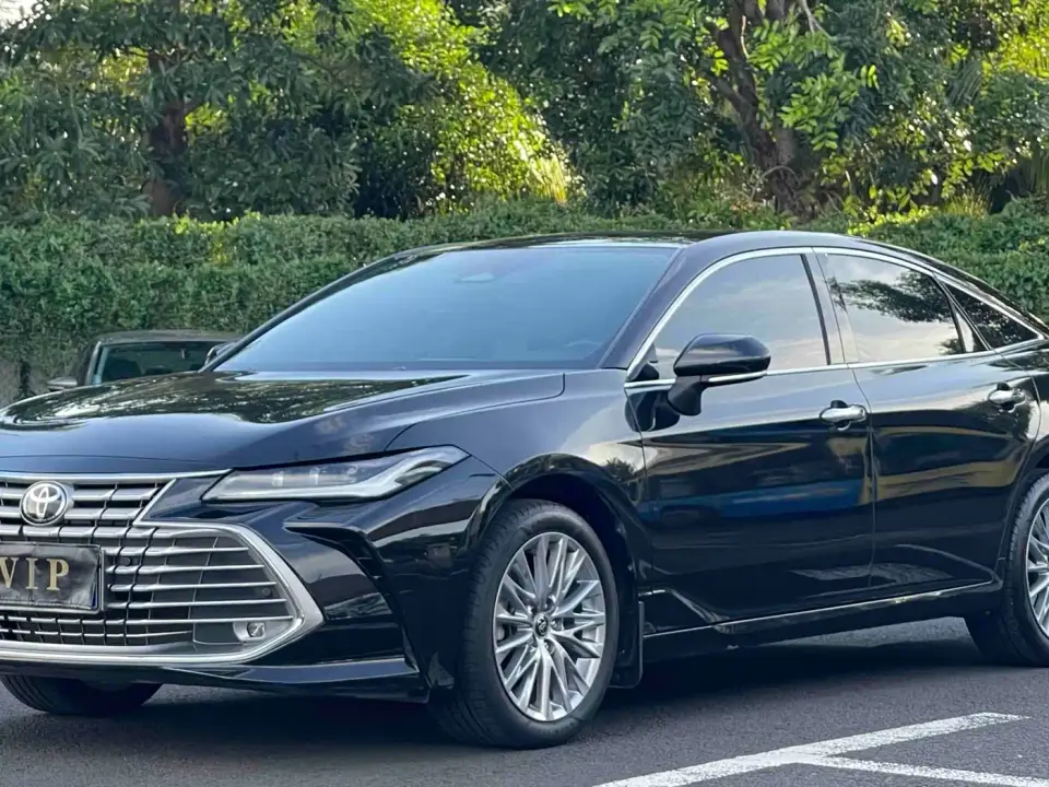 Toyota Avalon 2.0L Luxury Edition 2024