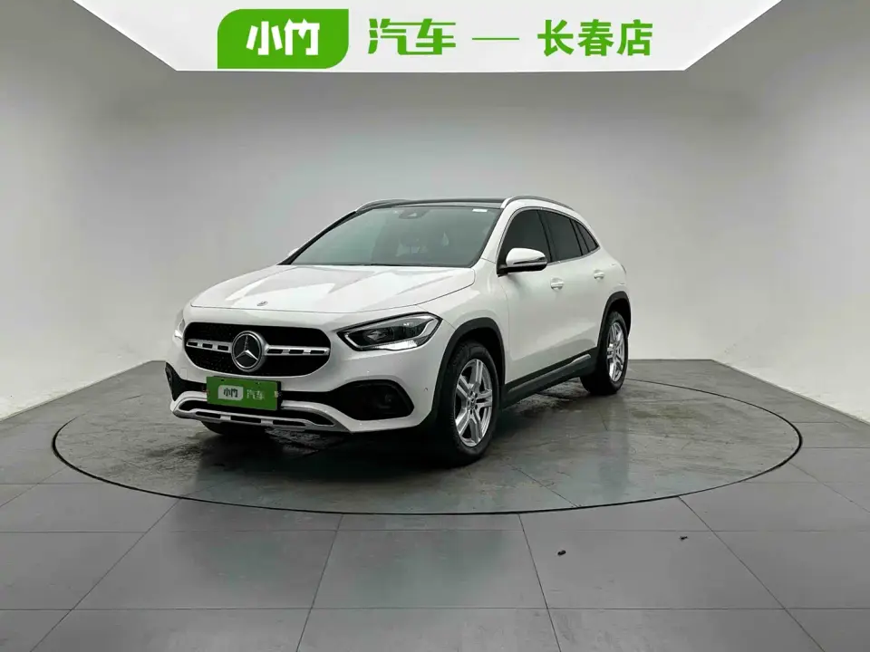 Mercedes-Benz GLA-Class Model GLA 180 2022