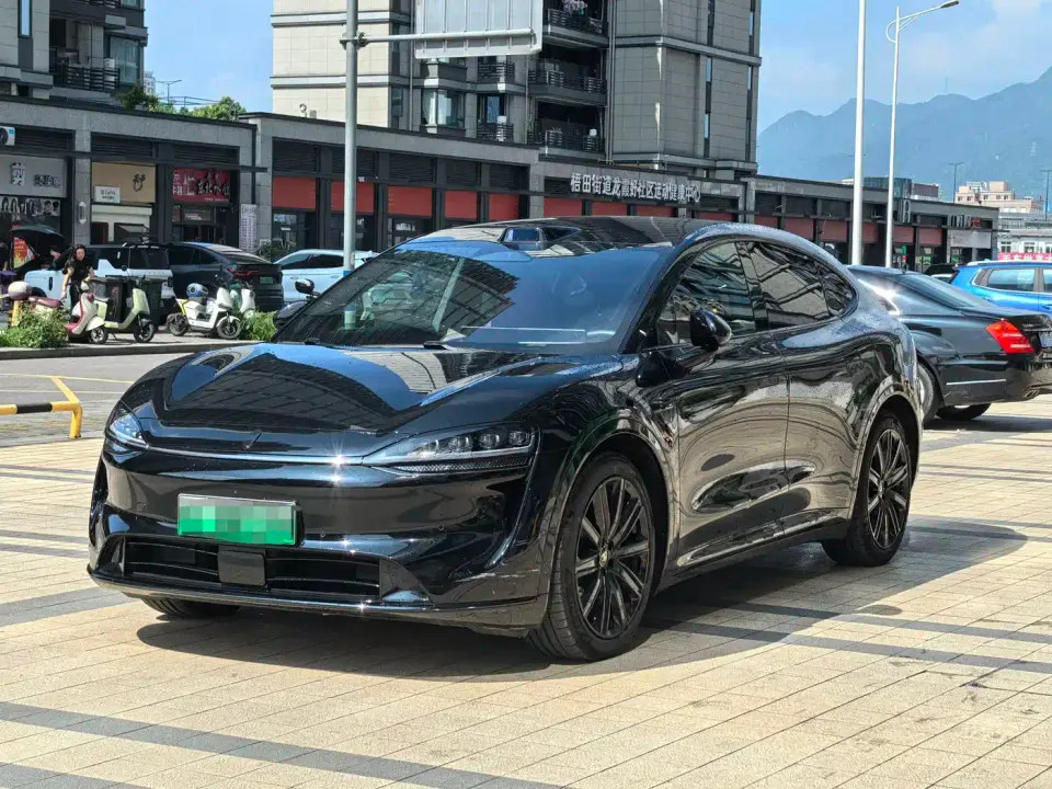 Zhijie Luxeed R7 All-electric UItra 2025