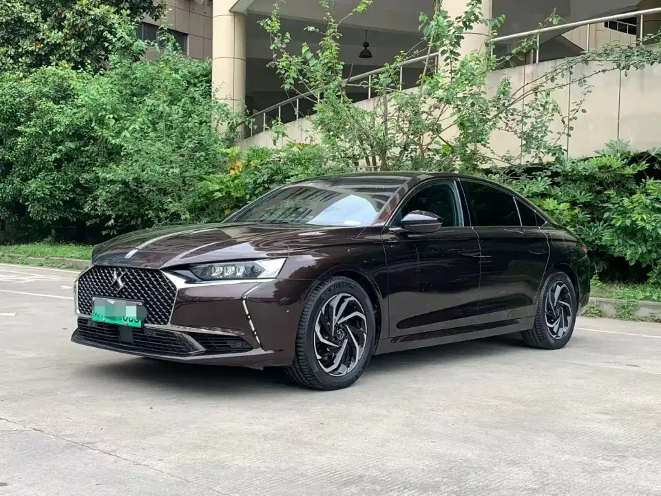 DS 9 New Energy Model 1.6T E-TENSE Montmartre Progressive PHEV 2021