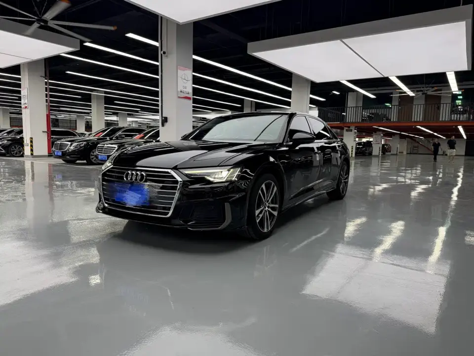 Audi A6L 40 TFSI Luxury Sport 2022