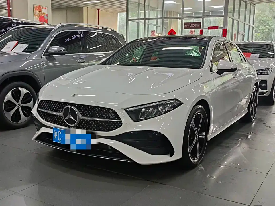 Mercedes-Benz A-Class A 200 L Fashion 2023