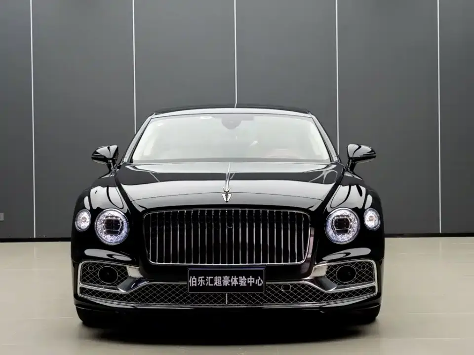 Bentley Flying Spur 4.0T V8 Elegance Edition 2025